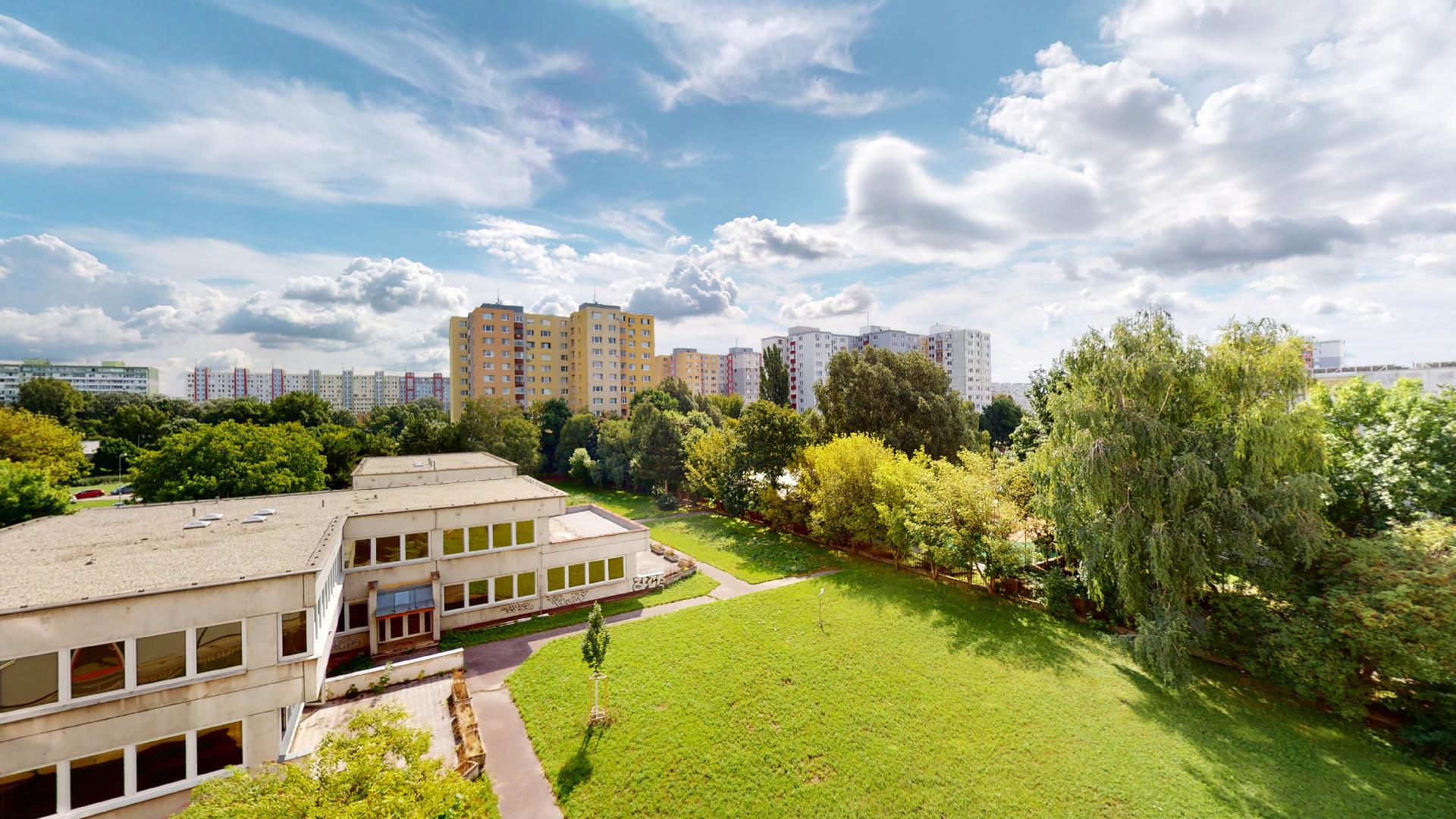 3-IZB.BYT, BA V - PETRŹALKA